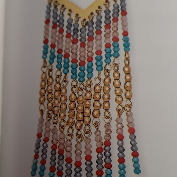 Premier Designs Jewelry - Premier Designs Lively Neckace